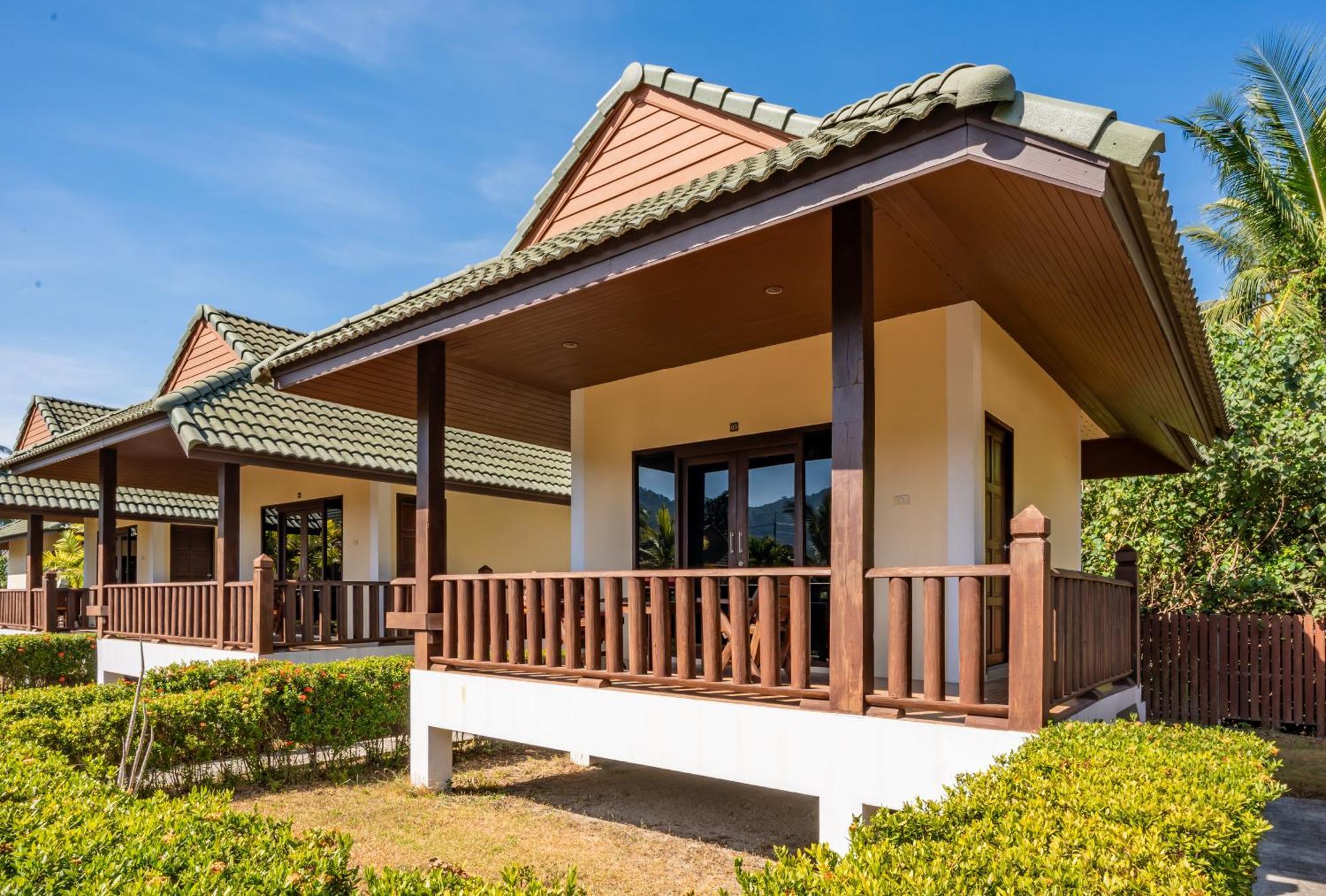 Phatcharee Resort Baan Tai Buitenkant foto