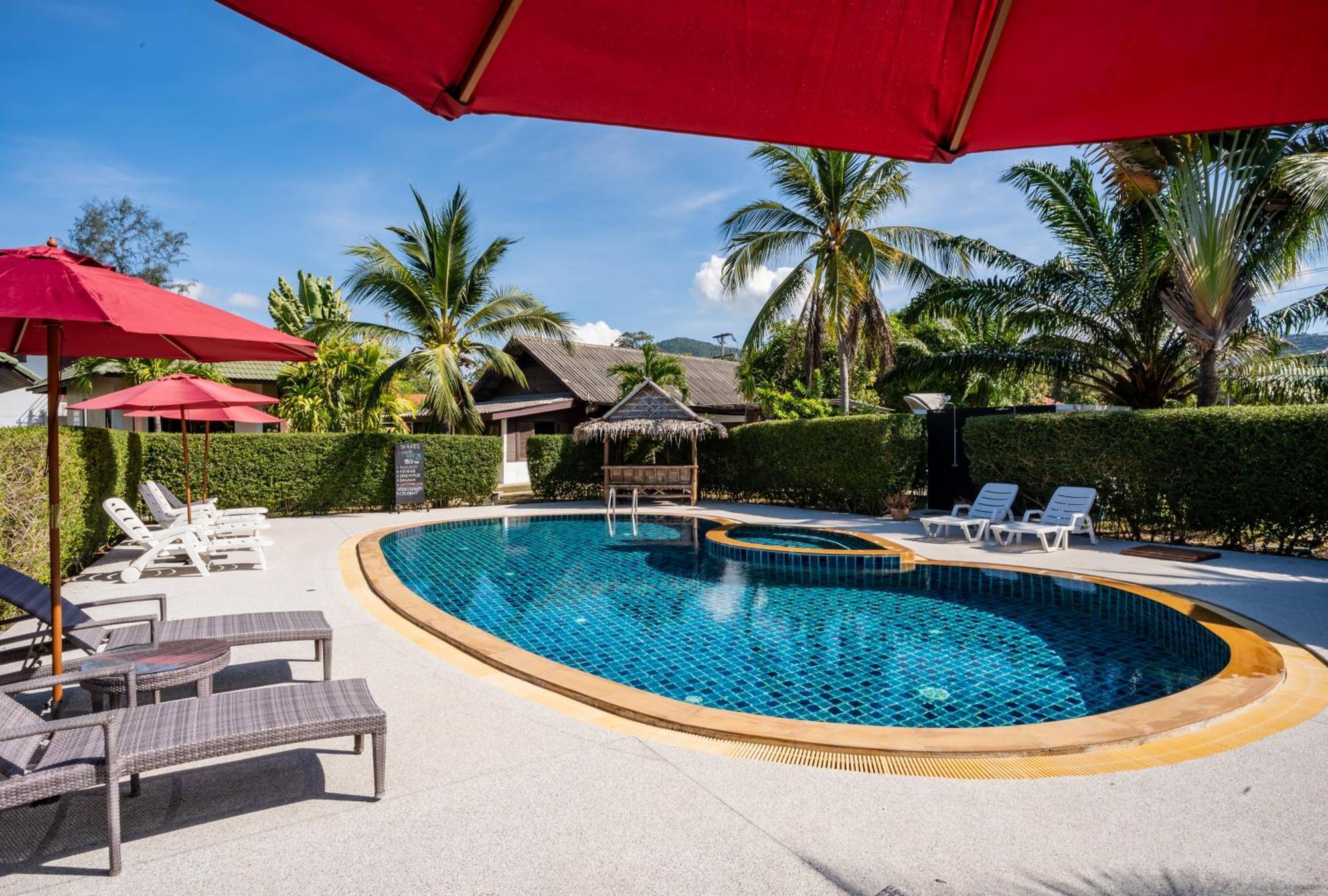 Phatcharee Resort Baan Tai Buitenkant foto